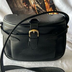 Courtenay Genuine Leather Crossbody 🔥